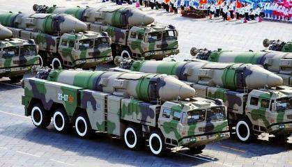Якщо США аж так бояться ракет Китаю, то чи треба відмовлятись від авіаносців взагалі