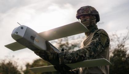 Невже пацифізм програв і автопромисловість у Франції активно долучається до виробництва зброї