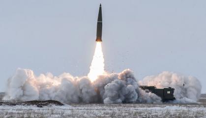 FP-9 буде більшою за "Искандер", про що говорить макет балістичної ракети, що має добивати до Москви