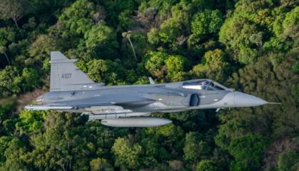 США заблокують свої компоненти для Gripen, аби Швеція через Бразилію не продала 10 літаків Колумбії за $2 млрд 