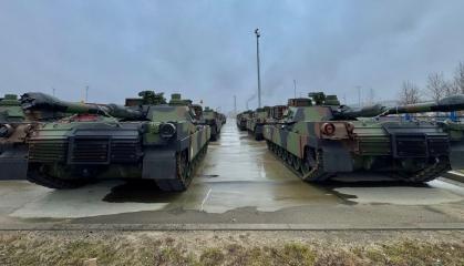 Чи будуть у Польщі зразу "різати" кількість танків Abrams чи K2 у батальйоні на 14 машин на користь дронової роти