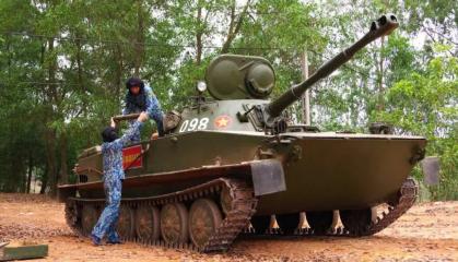 В'єтнам, який досі використовує Т-34 та ПТ-76, розробляє власний танк і це після того як він скопіював "Гвоздику" та БМП-1