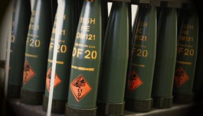 Лише 8% з потрібних Україні 1,2 млн далекобійних 155-мм снарядів можуть покрити у Rheinmetall та що це за боєприпаси