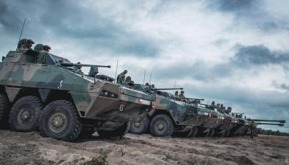 У ЗСУ вперше засвітилась польська бойова машина Rosomak: мова йшла про замовлення на 200 одиниць
