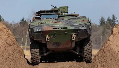 У Німеччині назвали скільки десятків млрд євро направить на тисячі важких колісних бронемашин Boxer