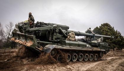 51 рік найпотужнішій артилерії ЗСУ - 203-мм САУ 2С7 "Піон", чим він стріляє зараз та яке може бути майбутнє