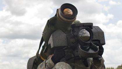 ПТРК Javelin палив танки рашистів у 2022 році, а тепер зроблять ще кращим з новою ГСН, але розробить її інша компанія