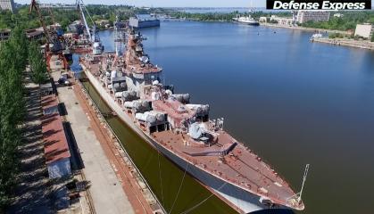 Екологічна бомба сповільненої дії: крейсер "Україна" залишився без нагляду