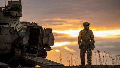 Як США можуть вийти з НАТО, якщо Трампу це заборонили робити і на скільки швидким може бути цей процес