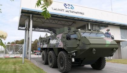 БТР Patria 6x6 надходив до ЗСУ, а тепер буде вироблятися сотнями на автомобільному заводі у Фінляндії