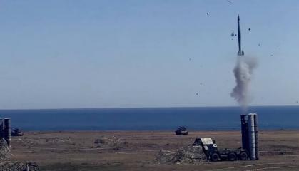 Болгари зрозуміли, що 12 С-200 та вісім С-300 недостатньо, то хочуть купити ще IRIS-T SLM