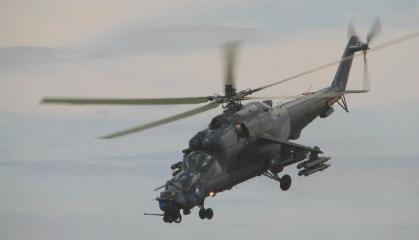 Алжир має Mi-24 SuperHind Mk.III, створені за участі України, два з яких віддали для Нігеру