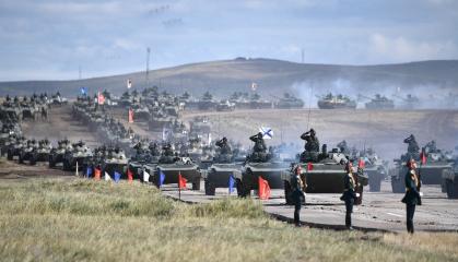 Як розуміти дані про те, що Китай відправить в РФ 600 військових для навчання