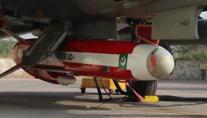 Пакистан вперше випробував власну крилату ракету Taimoor з дальністю 600 км на противагу Storm Shadow / SCALP Індії