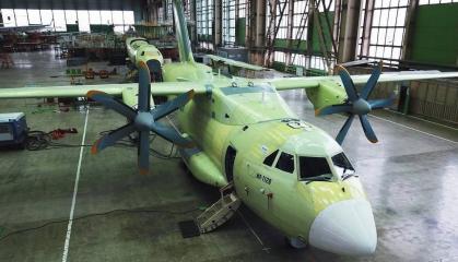 РФ визнала, що не в змозі розробити заміну для легких транспортних літаків "Антонов"