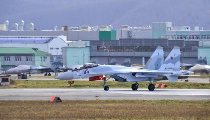 Супутник відзняв доставку мінімум одного Су-35 літаком Ан-124 із Росії до Алжиру, а Су-57 у "ВКС РФ" вже 19