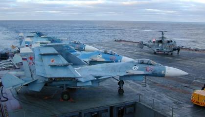 Чому для РФ втрата палубного винищувача Су-33 після удару СБС незворотна і це про іржавий авіаносець "Кузнецов"​