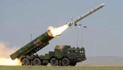 Китай має свій "клон" радянського РК-55 "Рельєф" з Х-55 під назвою CJ-10, в якого уже дальність 2000 км
