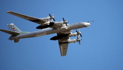 Рашисти на своїй авіабазі "Енгельс" мають "гібрид Ту-95 та Ил-76", і це ще одни недолік мальованої авіації