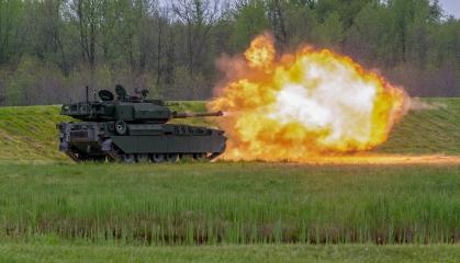 Якщо у США з'явились одразу 80 непотрібних легких танків M10 Booker, чи можуть вони бути корисними Україні