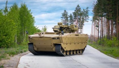 З’явилися перші фото експортного варіанту БМП Borsuk, але кому продавати цю машину