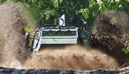 Чи дійсно БТР Patria 6x6, які передавали ЗСУ, коштують менше 1,5 млн євро за один на прикладі Швеції
