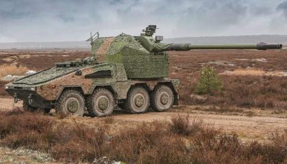 Скільки років займе постачання 72 новітніх САУ RCH 155 Великій Британії, що має враховувати Україна