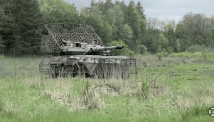 З’явилися нові рідкісні кадри колісних танків B1 Centauro - рекордний постріл на 11 км та що ще розповідають військові