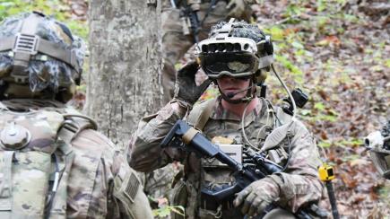 Найдорожче посилення для піхотинця США: бачити крізь БТР чи "очима БПЛА" та купа інших приємних "фішок"