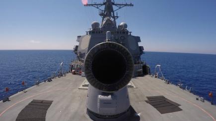 Заради 127 мм, у ВМС США пояснили навіщо саме лінкори Трампа та чому не влаштували есмінці DDG(X)