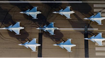 Як міноборони Колумбії виправдовує ціну Gripen у 184 млн євро, скандальну угоду має перевірити прокуратура