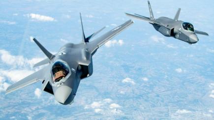 Скільки коштують "таємні" РЕБ "на повідку" для F-35, що вже врятували десятки літаків