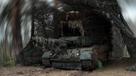 Як у ЗСУ стріляють з Leopard 1A5 на 12 км у ролі ерзац-САУ і це може зрости до 18 км завдяки новій башті