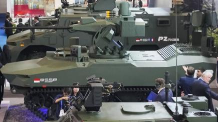 Як БМД-2, але в "десятки разів" краще: в Індонезії показали новий легкий танк P8