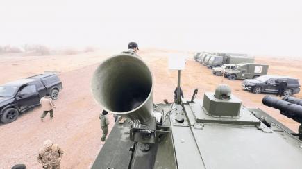 Бити дроном з амфібійної Barys-A на 140 км - у Казахстані показали пуски БПЛА з бойового модуля "Ансар" (відео)