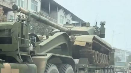 З огляду на "війну дронів" в Україні Китай оснащує весь парк танків КАЗ і стосується це "робочих конячок" як от Type 96