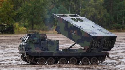 Франція та Німеччина після танків й літаків хочуть зробити далекобійну ударну зброю