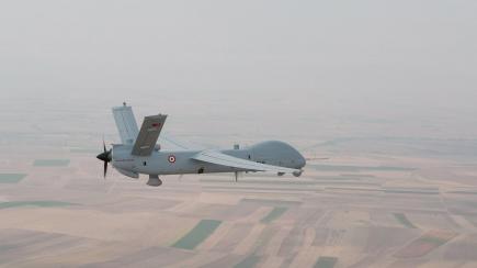 Як Туреччина завдяки США може отримати нового покупця своїх дронів, який раніше вводив санкції проти Анкари