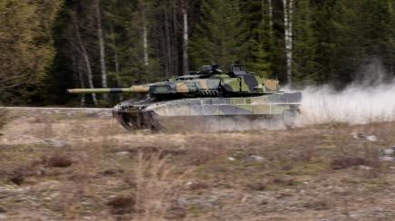 Норвегія отримала перші найсучасніші Leopard 2A8 по 37 млн євро за танк, скільки років на це пішло і чому вони подорожчали на 6 млн євро