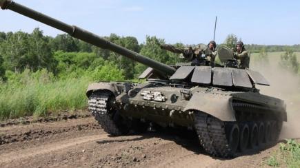 Рашисти "нашкребли по засіках" на нову модернізацію Т-80, яка дозволяє оминути потребу працювати з харківським двигуном