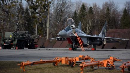США вже давали Україні літаки МіГ-29 та Су-25, і це теж аргумент нарешті перейти до F-16