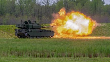 Якщо у США з'явились одразу 80 непотрібних легких танків M10 Booker, чи можуть вони бути корисними Україні