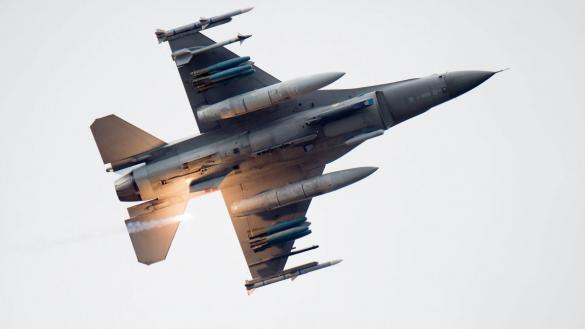 "F-16 незабаром в небі України" - чому це дійсно реалістичний сценарій та цілковито прагматично