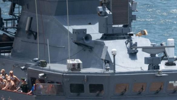 РФ почала ставити РЕБ "Пероед-М" на ракетний крейсер "Варяг" та інші кораблі на Балтиці й Тихому океані, чи є таке на Чорному морі