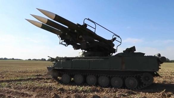 Як проти реактивних "Шахедів" працює FrankenSAM на ЗРК "Бук" з AIM-7 і як стріляє радянський ЗРК "Куб"