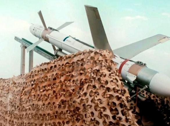 Якщо РФ копіює в іранців далекобійні дрони, то можливо Україні варто звернути увагу на зенітну ракету "359" з Ірану