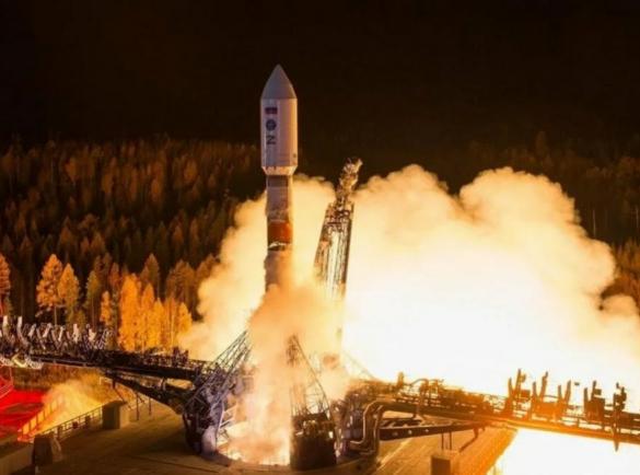 Невже спроба рашистів створити свій аналог Starlink провалилась, якщо супутники "Рассвет-3" падають і досі не зайняли свої позиції