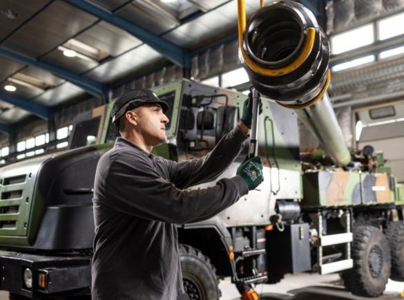 Як нарешті починає ворушитись ОПК Європи й чому саме 2024 рік став ключовим