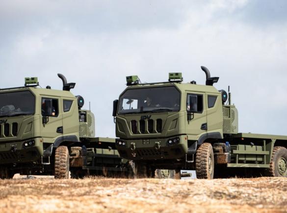 У Європі адаптують логістику до війни дронів та продемонстрували перший в регіоні безпілотний конвой