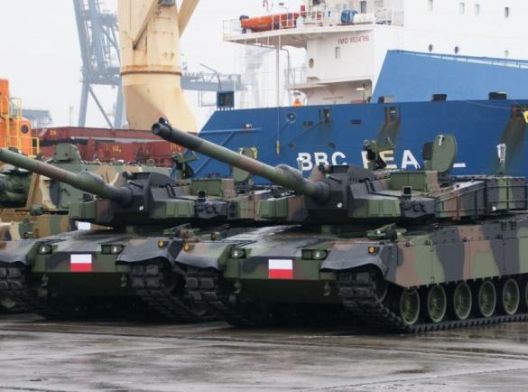 Польщі знадобилось лише 102 дні, щоб отримати перші корейські танки K2 та САУ K9 - з них 35 днів пішло на дорогу (фото)